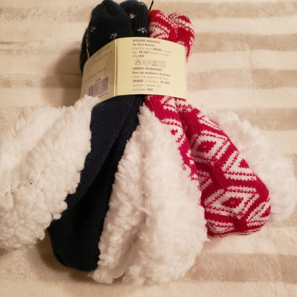 NWT Natural Reflections Double Layer Home Slippers with Aloe for 2-Pair (OS) - Picture 8 of 9